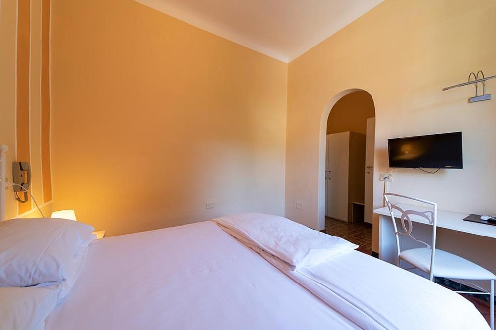Hotel Casa Lupi Marciana Marina  Exterior photo